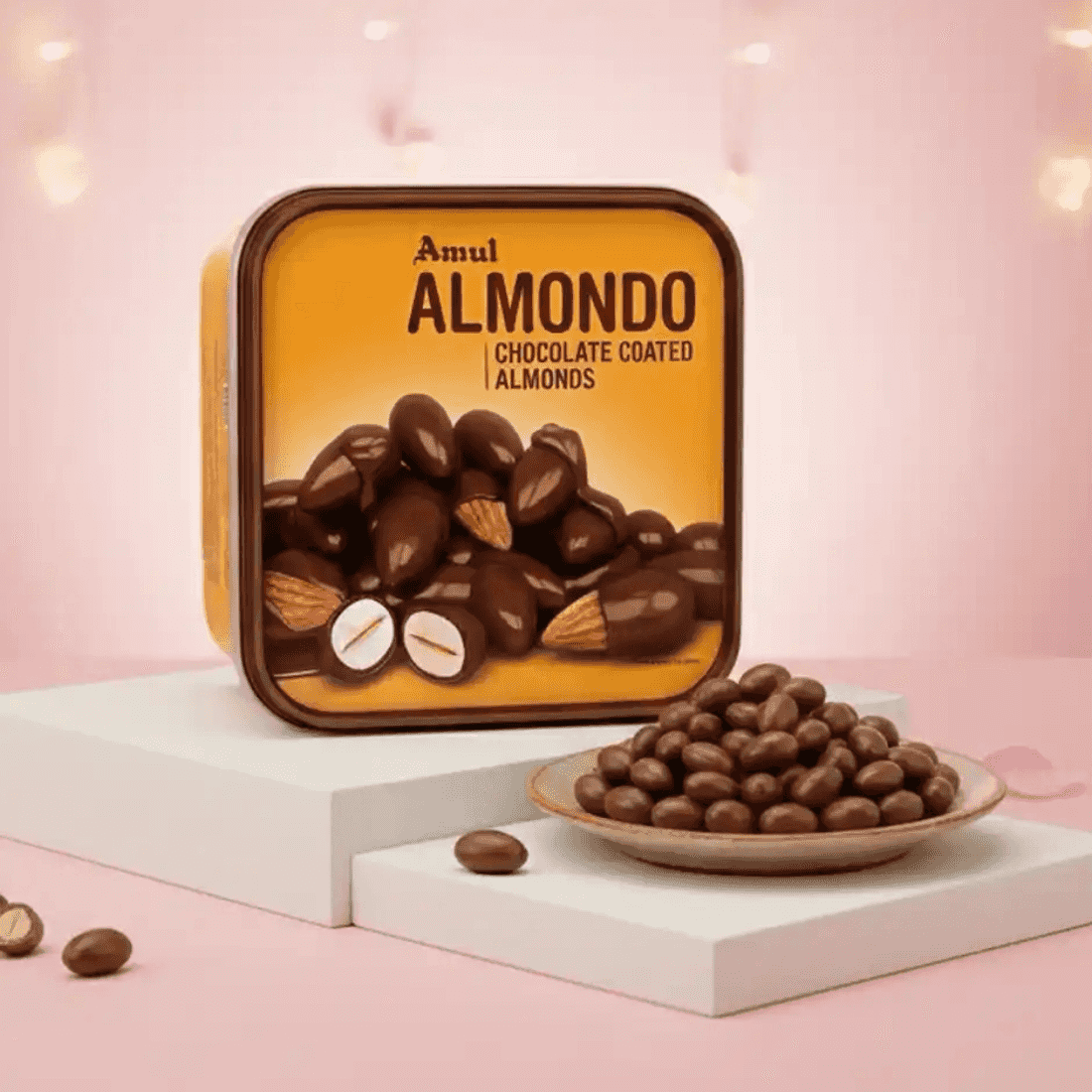 BOX〈5000セット限定生産・ ALMODO[´]VAR ABOUT ALL Amul Treat Delicious & Rich - Gm 200 Box Chocolate Almondo 洋画・外国映画